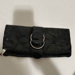 Hobo large clutch